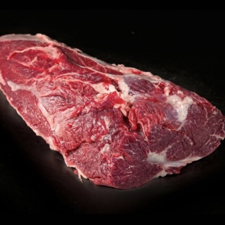 Шейный отруб говядины без кости с/м 2 кг/уп Красноярск(опт 657/624 руб/кг)