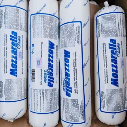 Сырный продукт Mozzarella Classic ТМ Cheeseworld(опт 551 руб/уп)