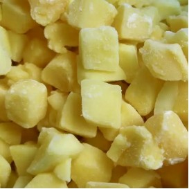 Ананас с/м кубики фасовка 1кг(опт 358/340 руб/кг)