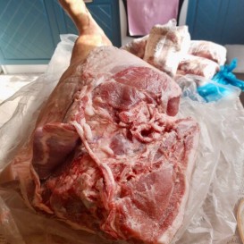Свинина, задняя четверть 17-23 кг.мясо охлаждённое 